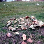 Pallinup River Presumed grave site on the Pallinup River near old Chester homestead - Photo Susan Osborne, Albany (Date unknown) Pallinup River